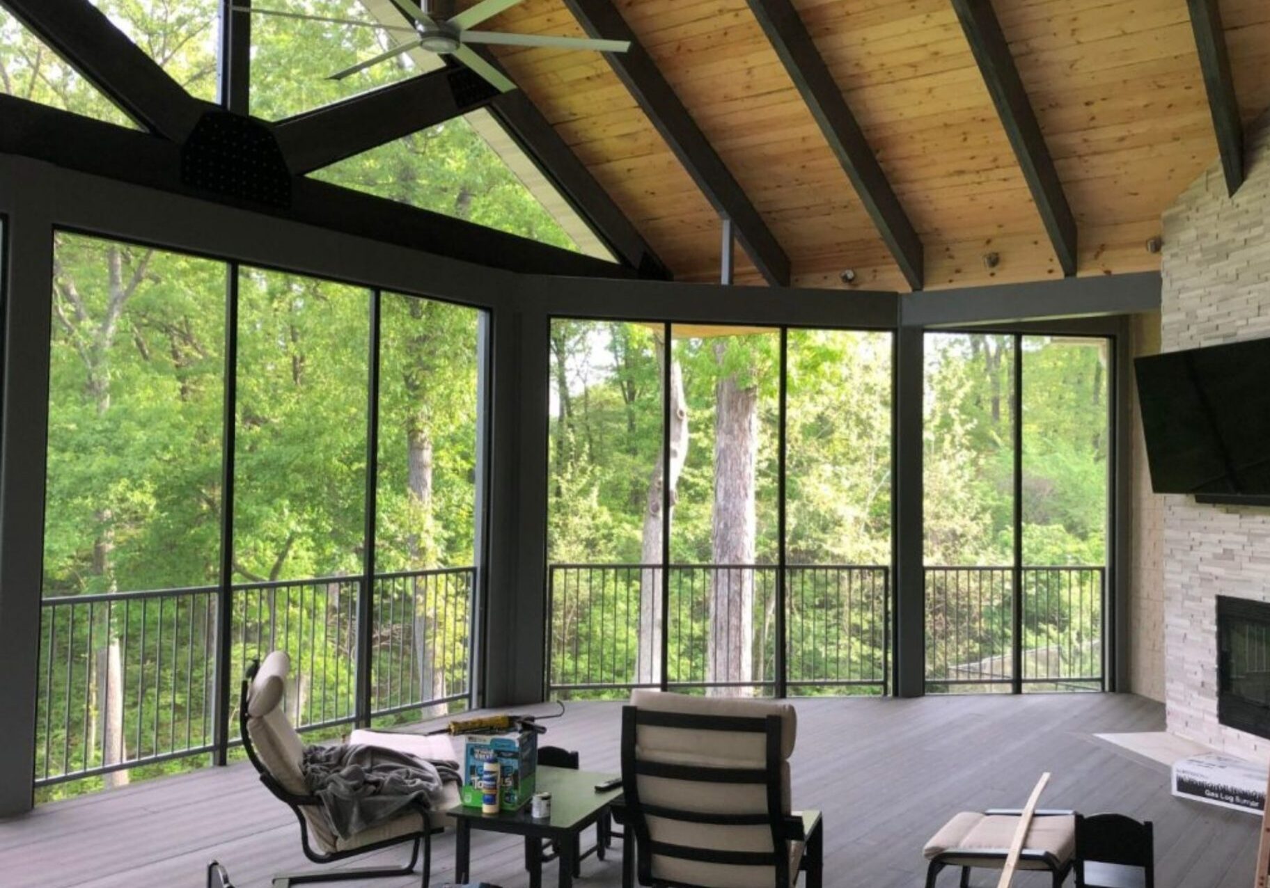Enclosure Patio 
